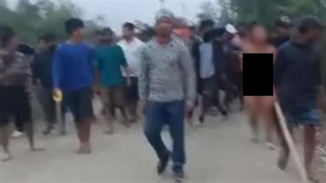 manipur girl full video|Clip of Manipur horror fans tension, woman paraded naked